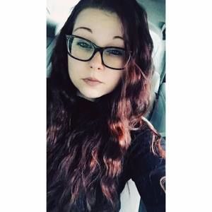 Meet your Posher, Alexandra